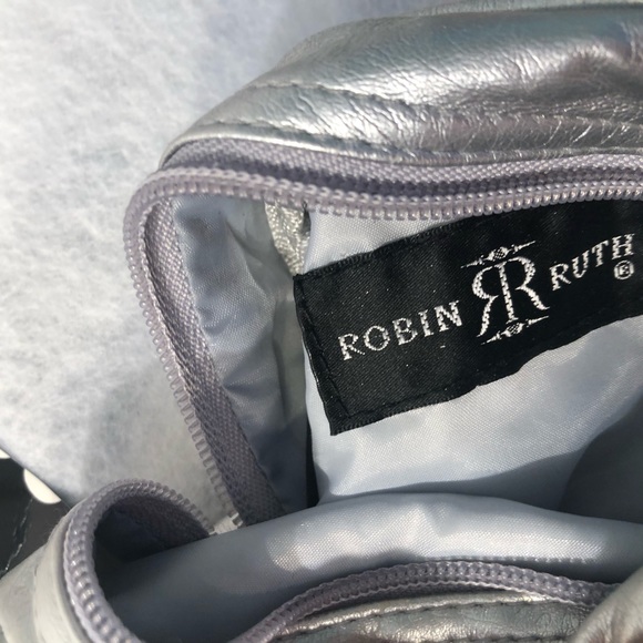 Robin Ruth Wristlet Paris NWT - Picture 6 of 9